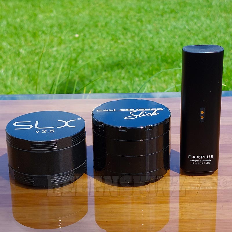 SLX, Pax Plus & Cali Crusher OG Slick Non-Stick Ceramic 4PC Grinders NZ
