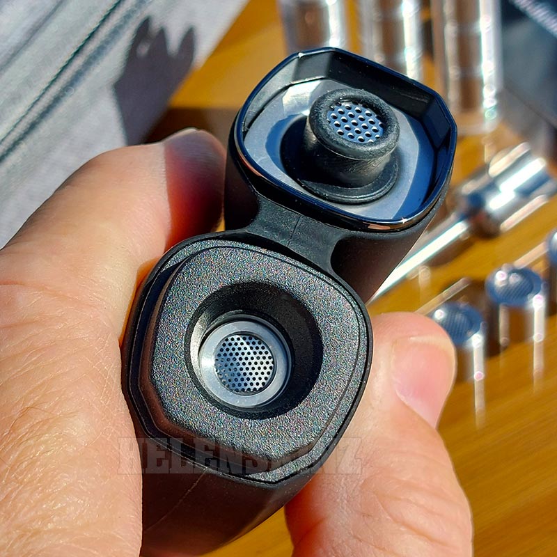 Showing a Stainless Steel Dosing Capsule in the G Pen Elite 2 Vaporizer oven NZ