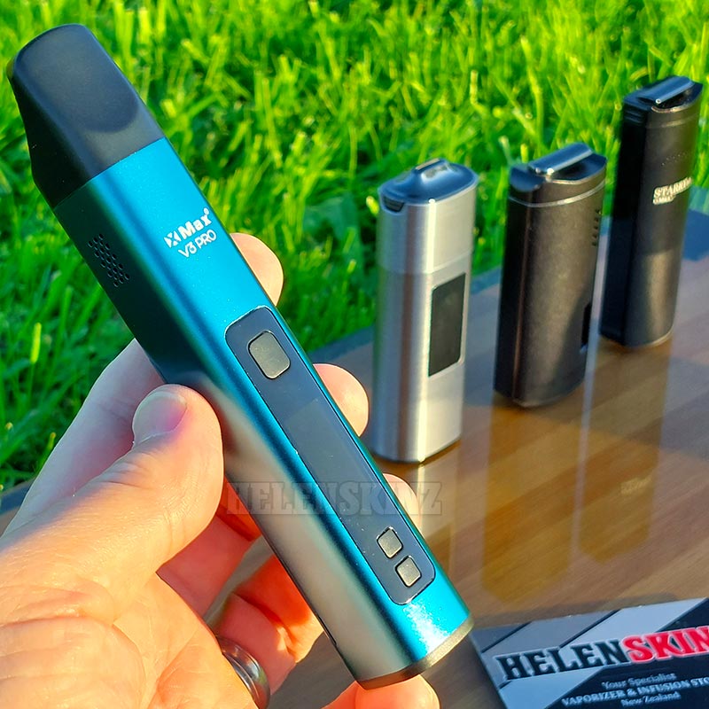 Blue XMAX V3 PRO Vaporizers Helenskinz NZ