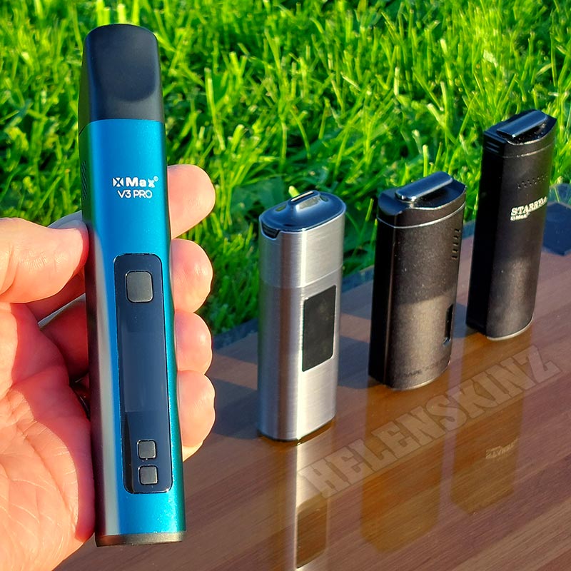 Blue XMAX V3 PRO Vaporizer Helenskinz NZ